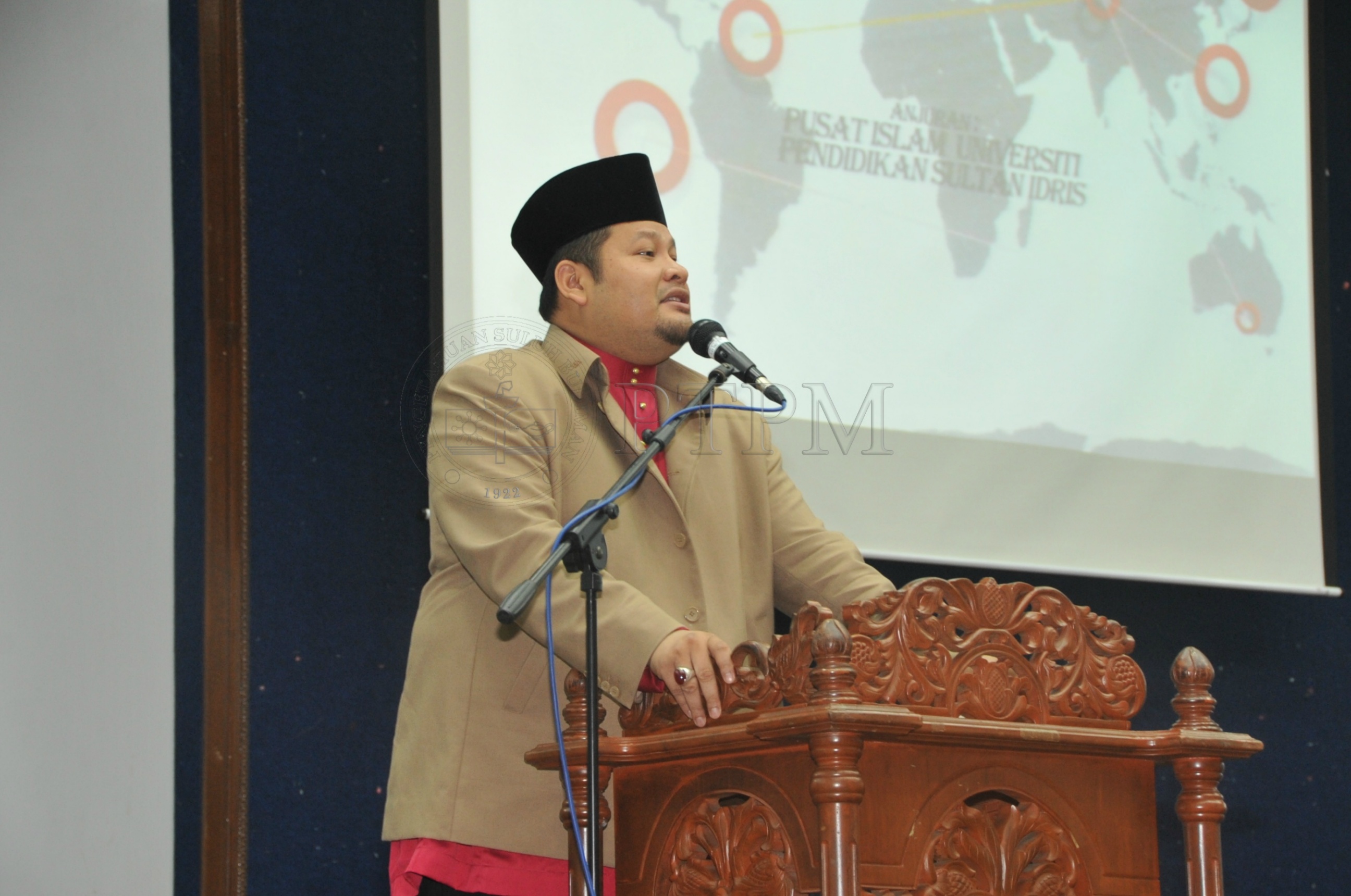 PRO 14 109 HIJRAHPRO 8554